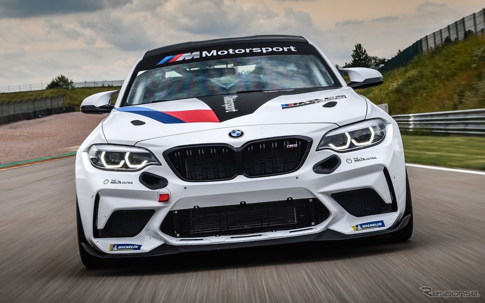 BMW M2 CS レーシング《photo by BMW》