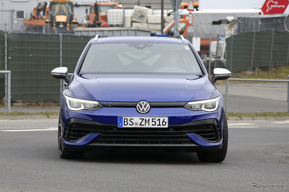 VW ゴルフRヴァリアント 新型プロトタイプ（スクープ写真）《APOLLO NEWS SERVICE》