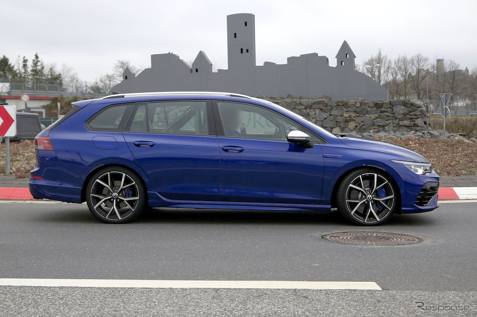 VW ゴルフRヴァリアント 新型プロトタイプ（スクープ写真）《APOLLO NEWS SERVICE》