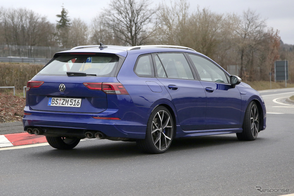 VW ゴルフRヴァリアント 新型プロトタイプ（スクープ写真）《APOLLO NEWS SERVICE》