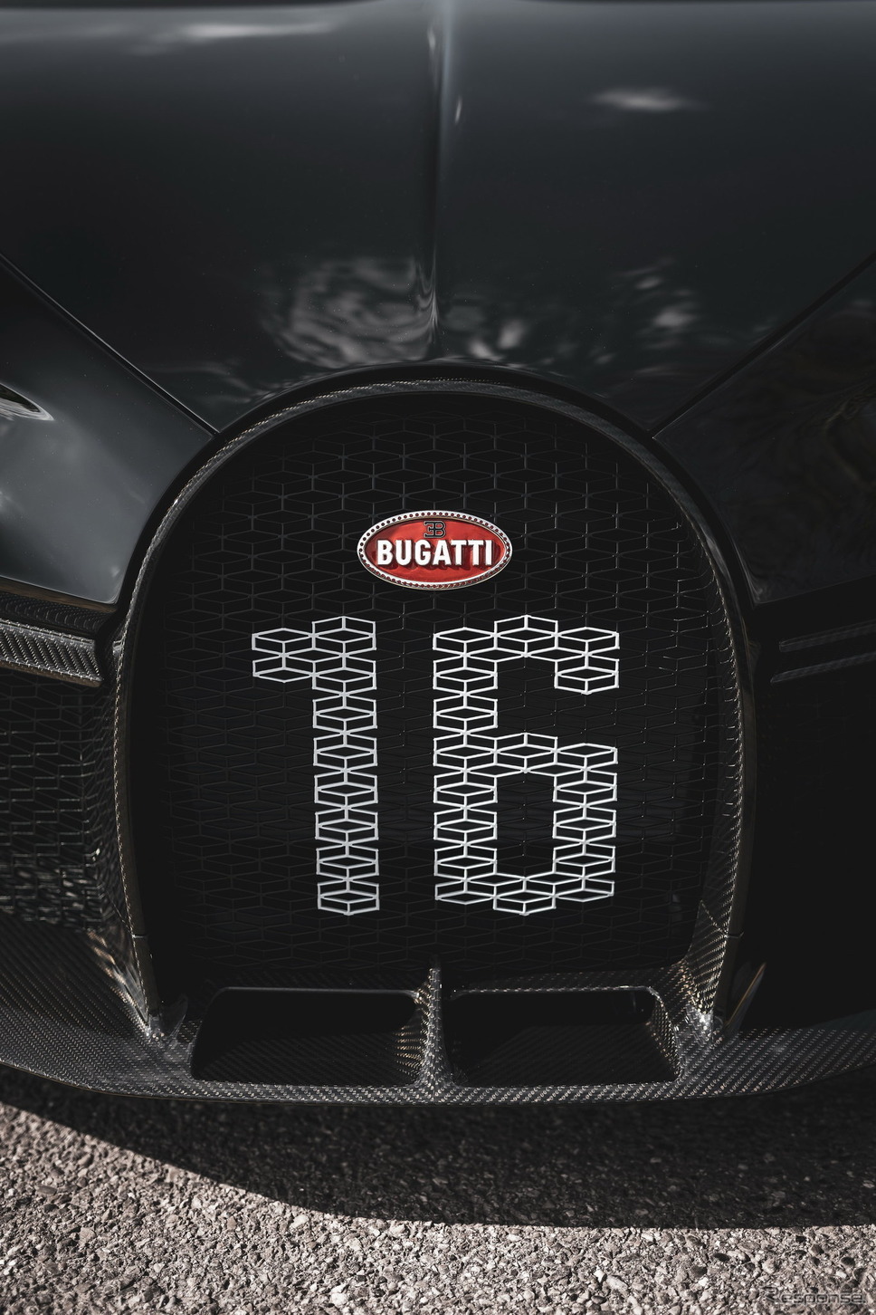 ブガッティ・シロン・ピュルスポール の特別モデル《photo by Bugatti》