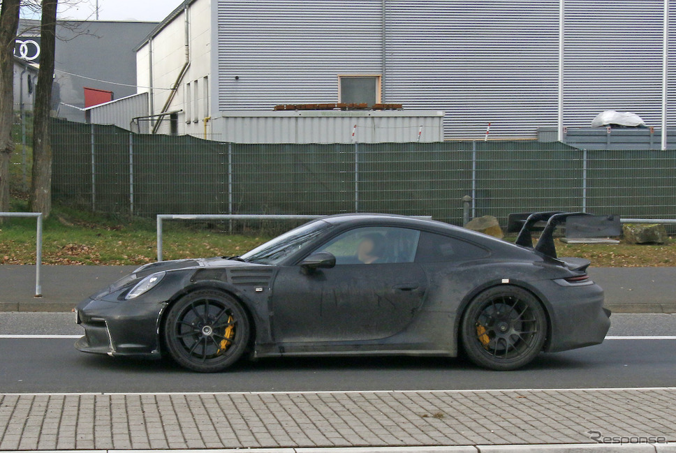 ポルシェ 911 GT3 RS 新型プロトタイプ（スクープ写真）《APOLLO NEWS SERVICE》