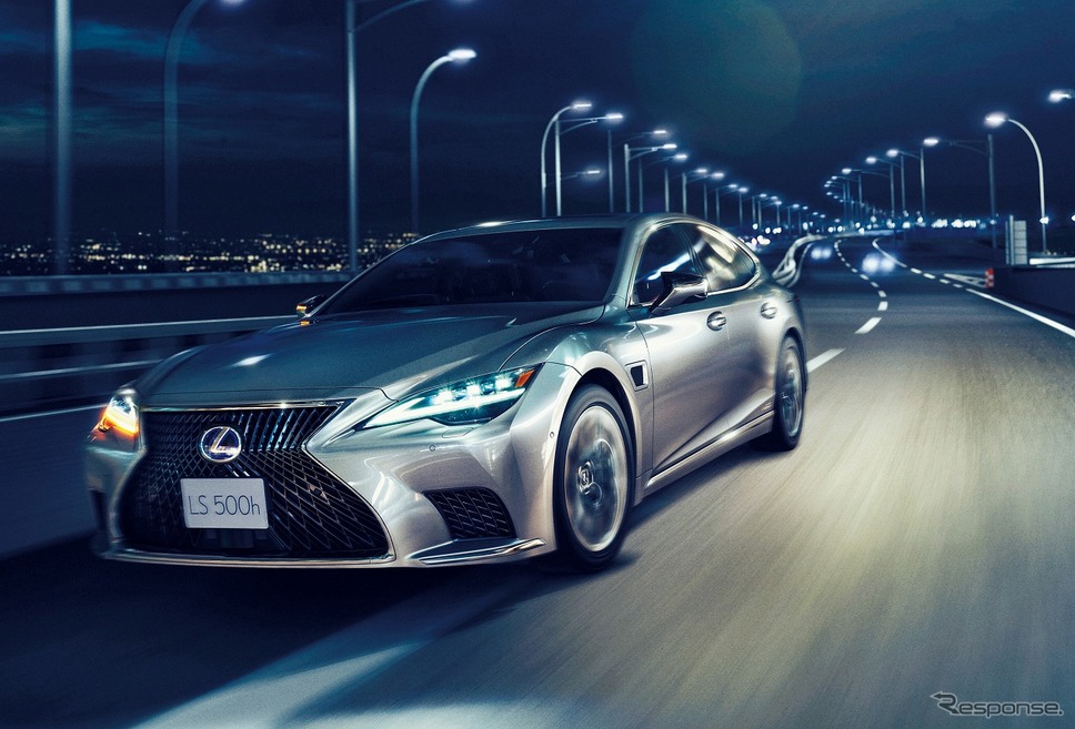 レクサス LS500h EXECUTIVE Advanced Drive(銀影ラスター)<オプション装着車>《写真提供 トヨタ自動車》