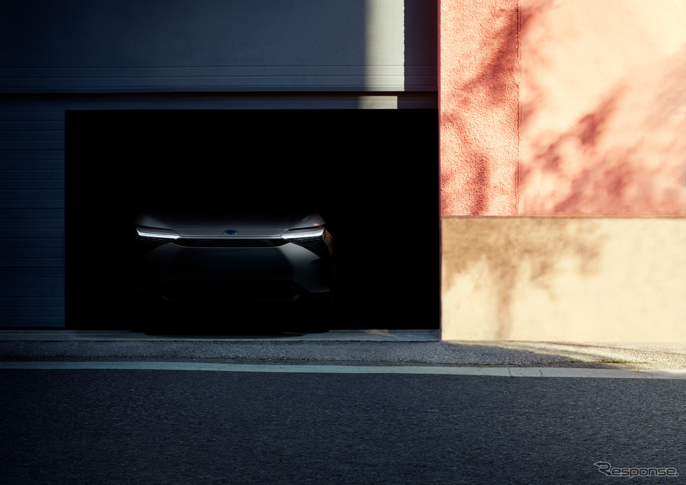 トヨタの新型EVのティザーイメージ《photo by Toyota》