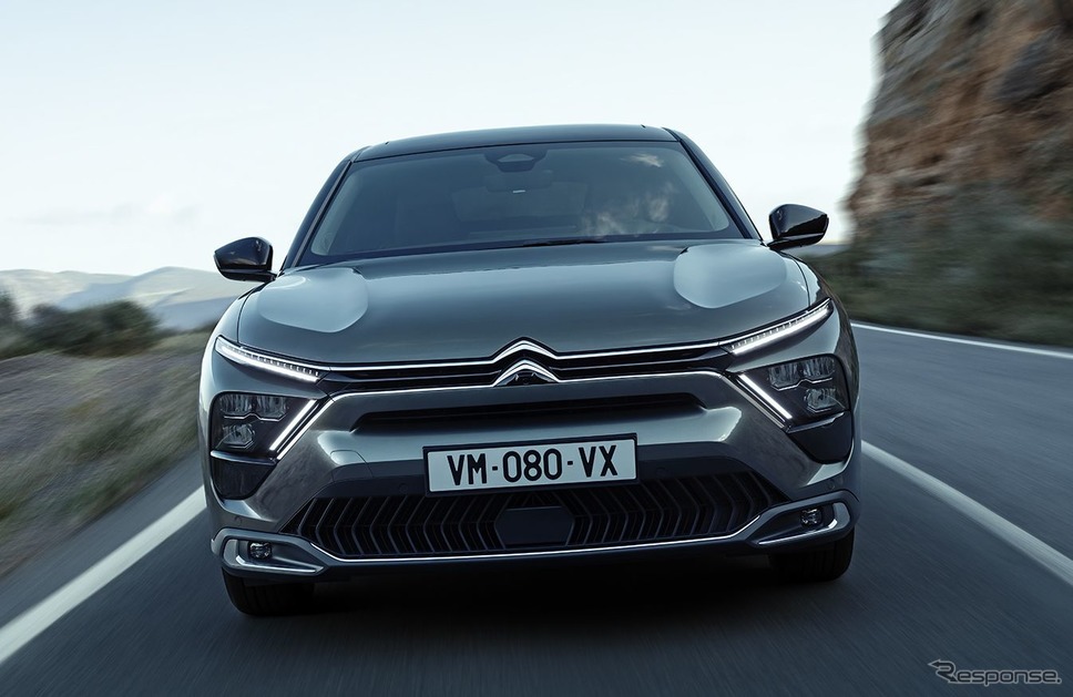 シトロエン C5 X《photo by Citroen》