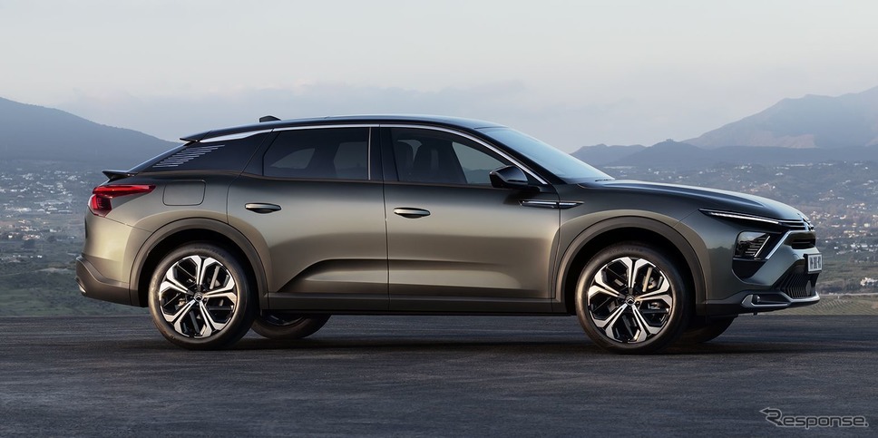 シトロエン C5 X《photo by Citroen》