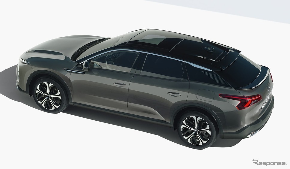 シトロエン C5 X《photo by Citroen》
