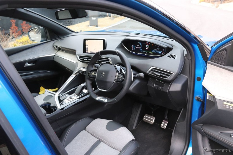プジョー3008 GT HYBRID4のヒルディセントコントロールを試す≪撮影:中尾真二≫