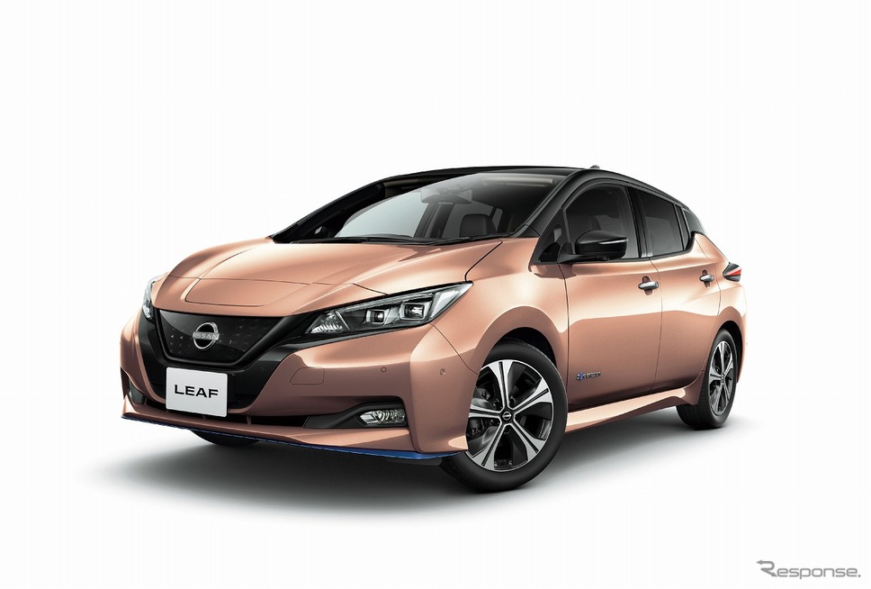 日産リーフe+ G(暁-アカツキ-サンライズカッパー/スーパーブラック 2トーン)