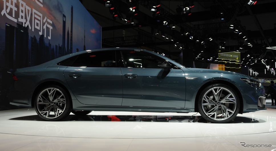 アウディ A7 L（上海モーターショー2021）《photo by Audi》