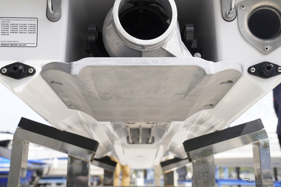 ヤマハの新型マリンジェット『SUPERJET(スーパージェット)』《写真撮影 柳田由人》