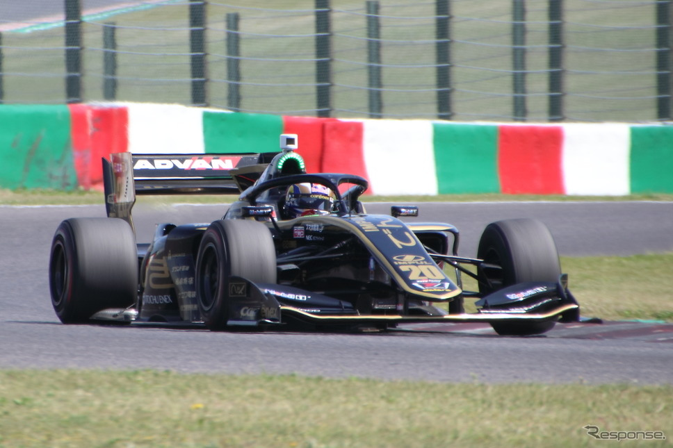 2位の#20 平川亮(carenex TEAM IMPUL)《撮影 吉田知弘》