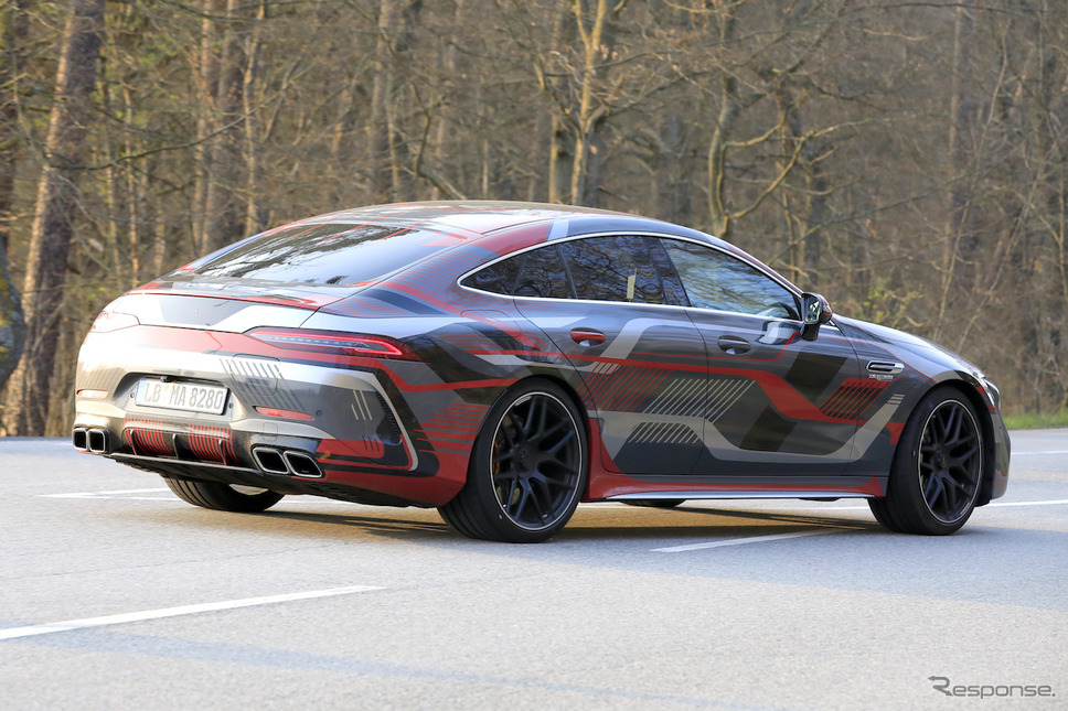 メルセデス AMG GT 73e 4ドア プロトタイプ(スクープ写真)《APOLLO NEWS SERVICE》