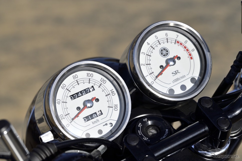 ヤマハ SR400《写真撮影 雪岡直樹》