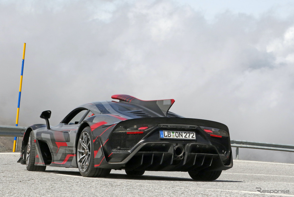 メルセデス AMG One 市販型プロトタイプ(スクープ写真)《APOLLO NEWS SERVICE》