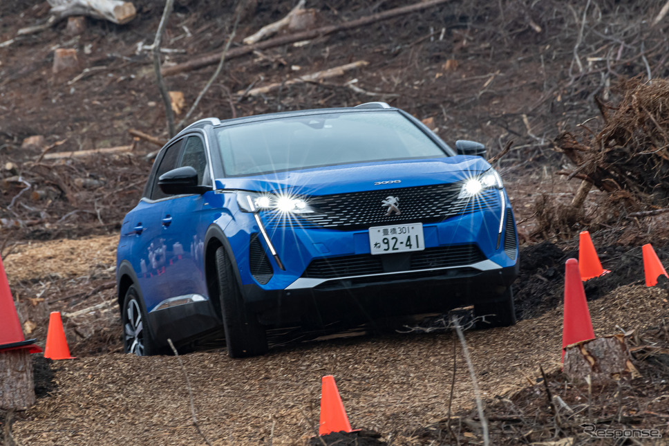 プジョー 3008 GT ハイブリッド4《写真撮影 渡邊伊緒菜》