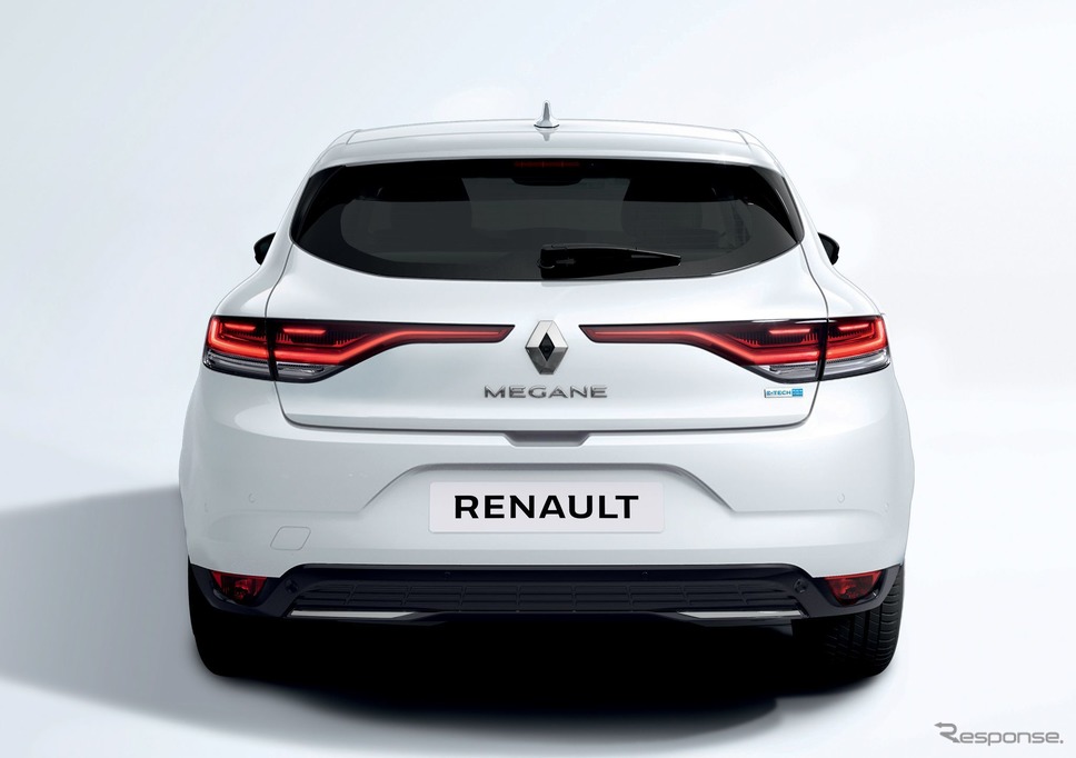 ルノー ・メガーヌ・ハッチバック 改良新型のPHV「E-TECH」《photo by Renault》