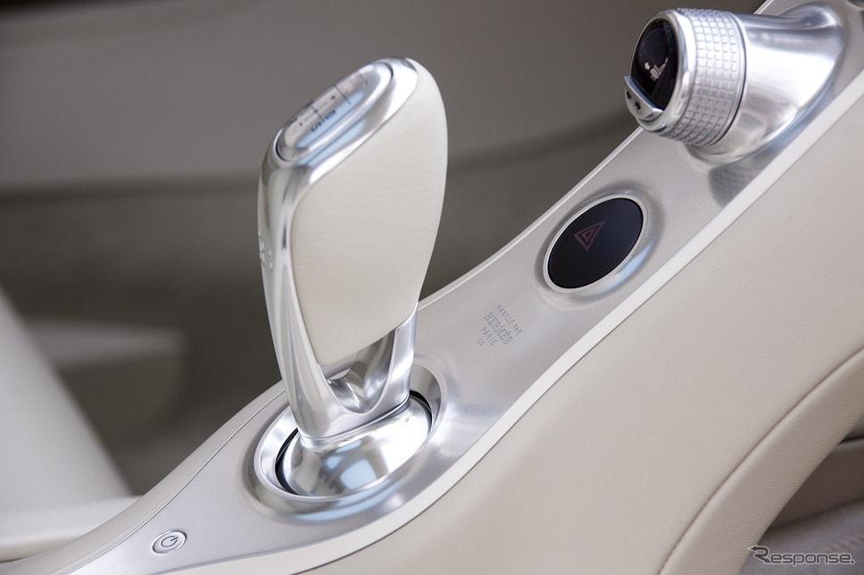 ブガッティ・シロン のワンオフモデル「Chiron habille par Hermes」《photo by Bugatti》