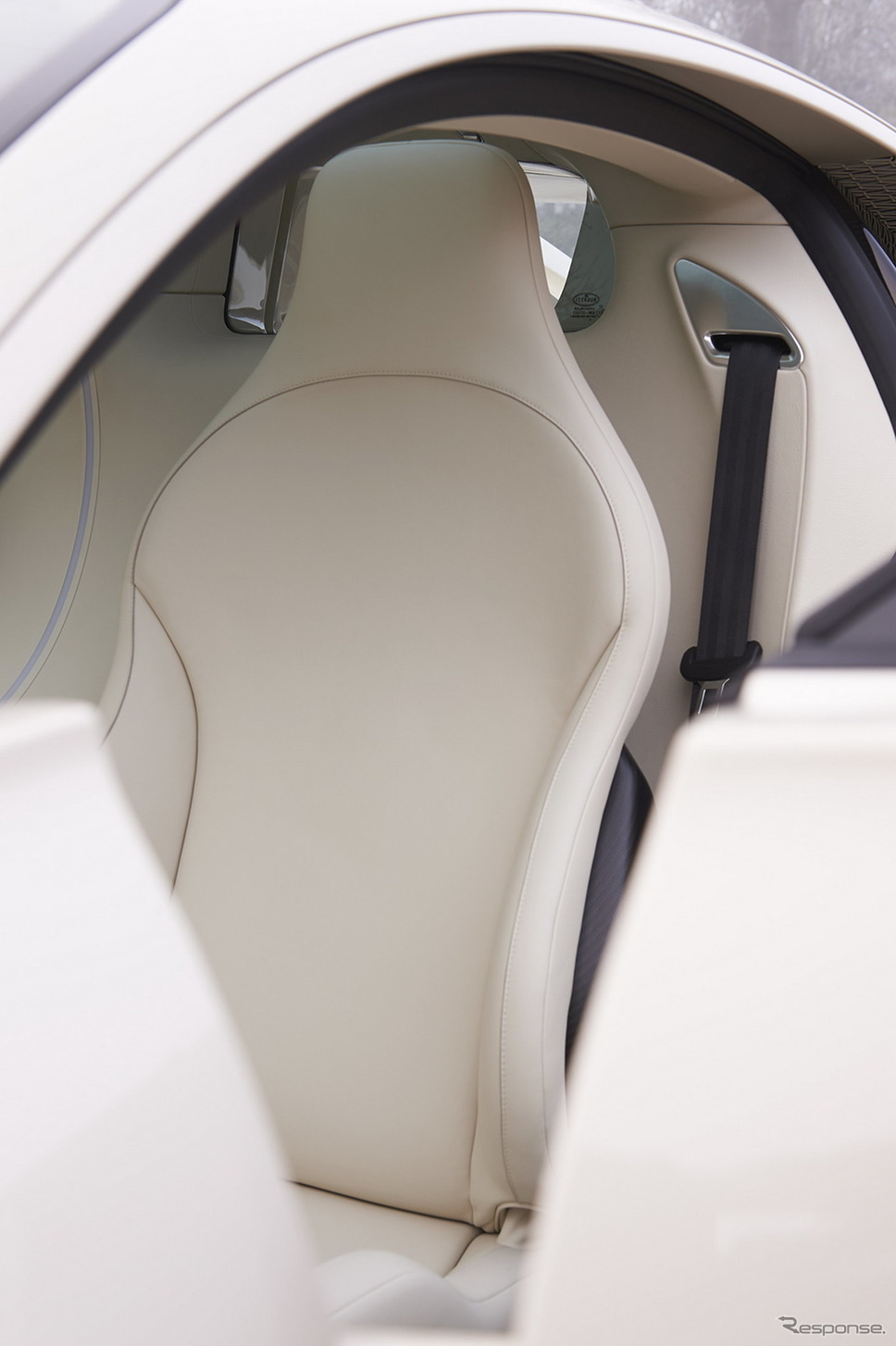 ブガッティ・シロン のワンオフモデル「Chiron habille par Hermes」《photo by Bugatti》
