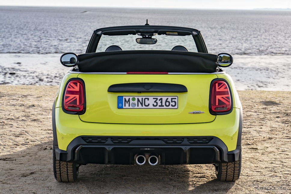 MINI コンバーチブル 改良新型《photo by MINI》
