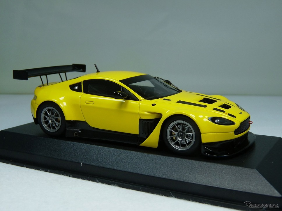 アストン・マーティン V12ヴァンテージ GT3  2012年《写真提供 アクティブ・ソーシング・ジャパン》