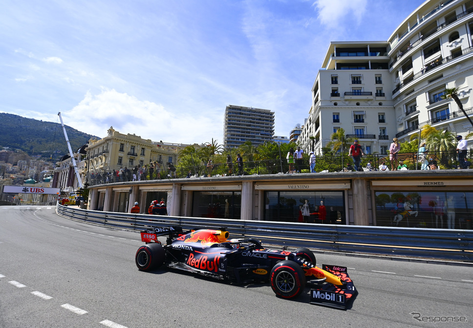 フェルスタッペン(レッドブル・ホンダ)、F1モナコGP優勝《写真提供 ホンダ》
