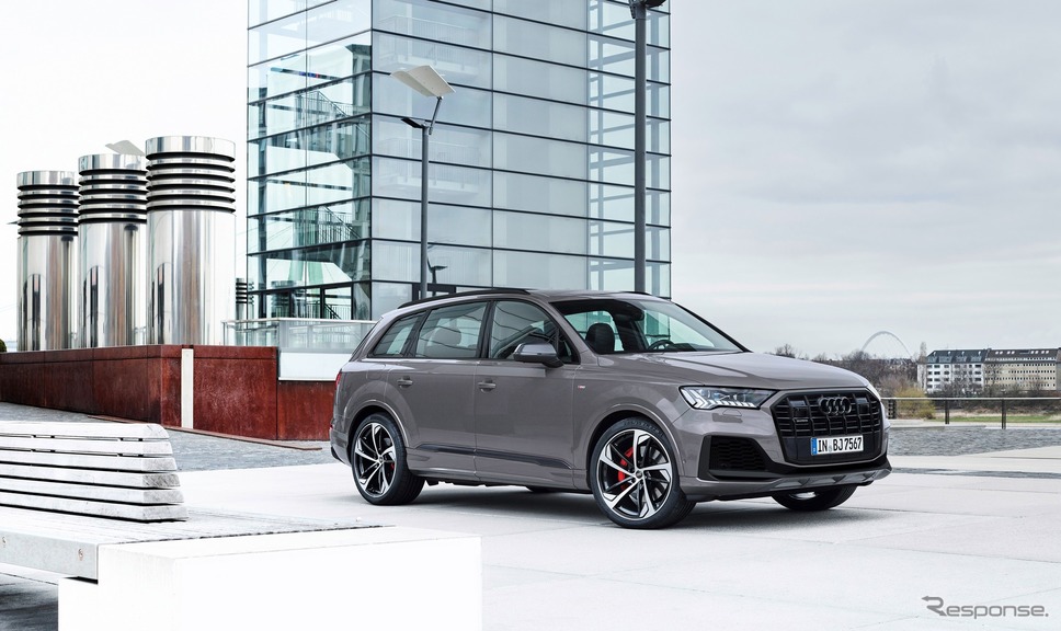 アウディ Q7 の2022年モデルの「コンペティションプラス」《photo by Audi》