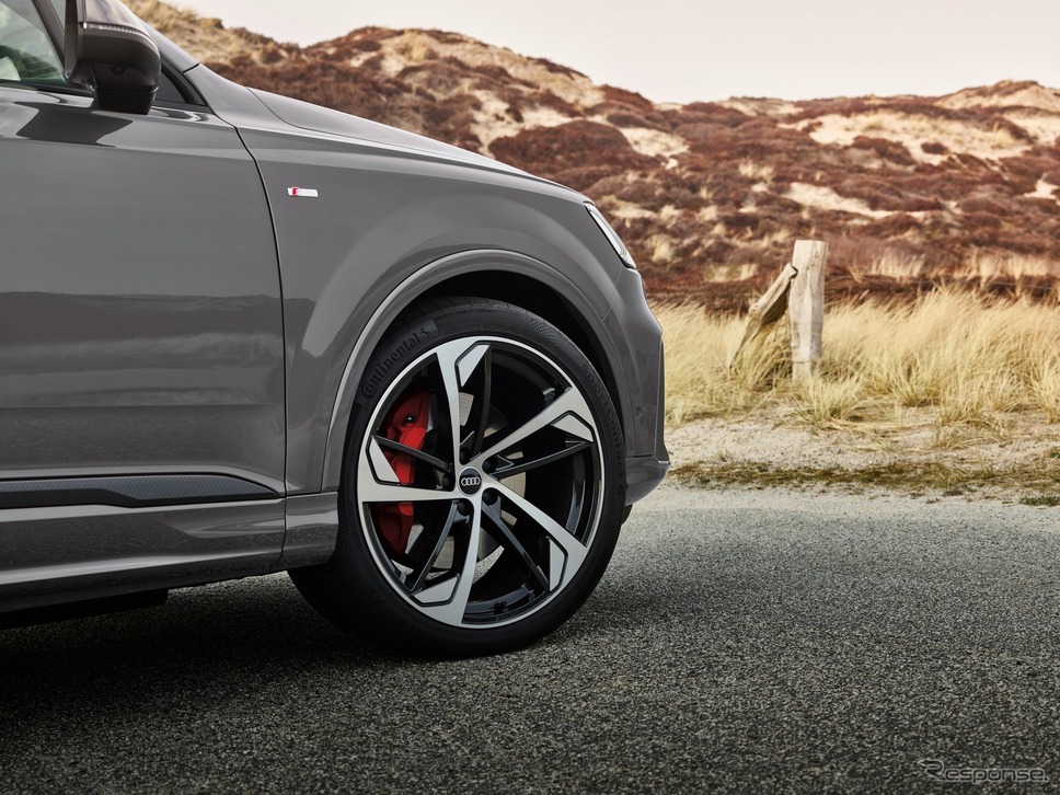 アウディ Q7 の2022年モデルの「コンペティションプラス」《photo by Audi》