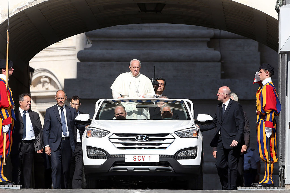 2015年、バチカン（フランシスコ教皇）《Photo by Franco Origlia/Getty Images News/ゲッティイメージズ》
