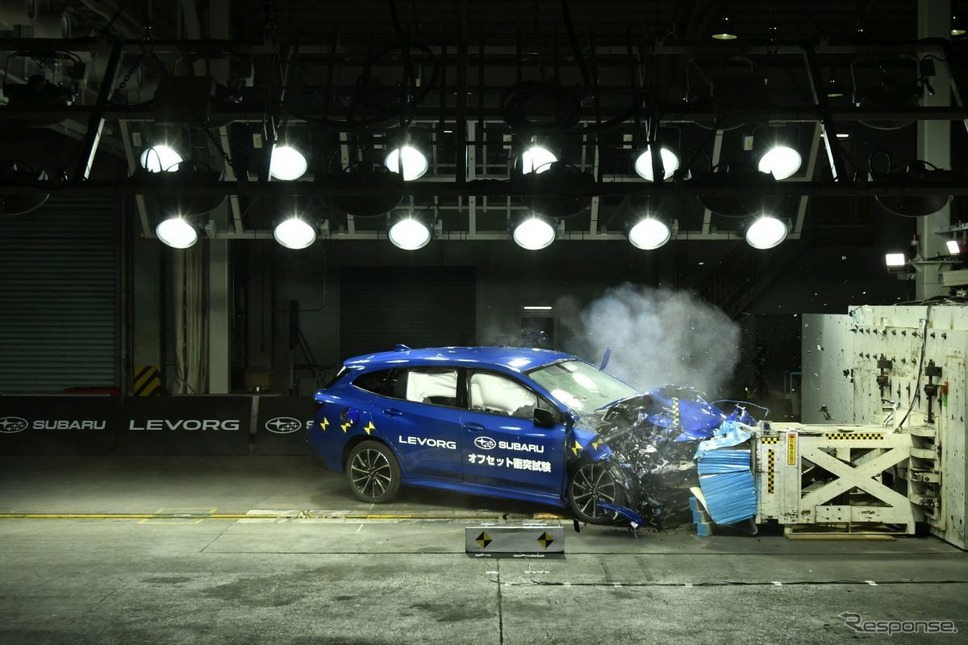 新型スバル・レヴォーグ:JNCAP ファイブスター大賞獲得《写真提供 SUBARU》