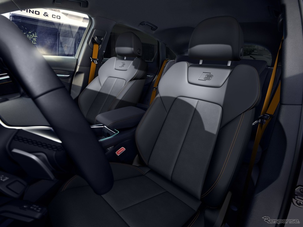 アウディ e-tron スポーツバック の2022年モデルの「Sラインブラックエディション」《photo by Audi》