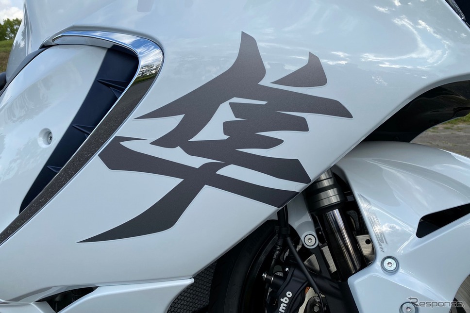 スズキ ハヤブサ 新型《写真撮影 WITH ME》