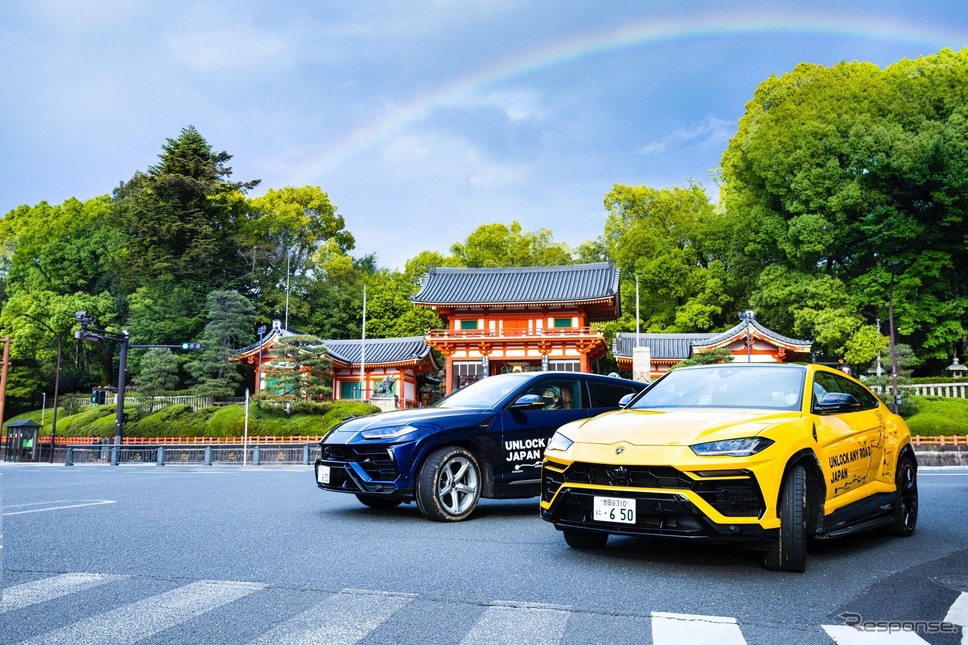「UNLOCK ANY ROAD JAPAN」(京都市:八坂神社)《photo by Lamborghini》