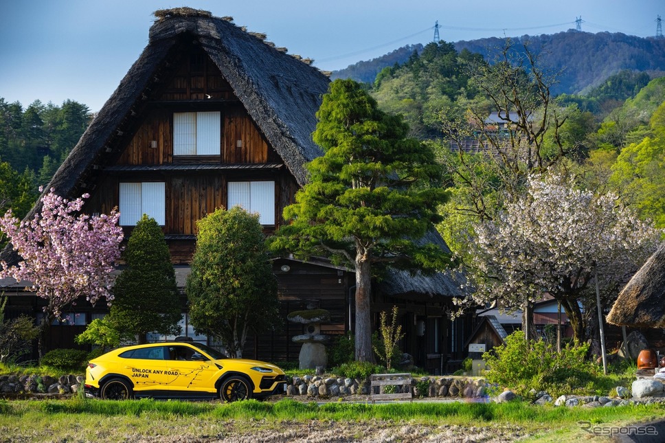 「UNLOCK ANY ROAD JAPAN」(岐阜県:白川郷)《photo by Lamborghini》