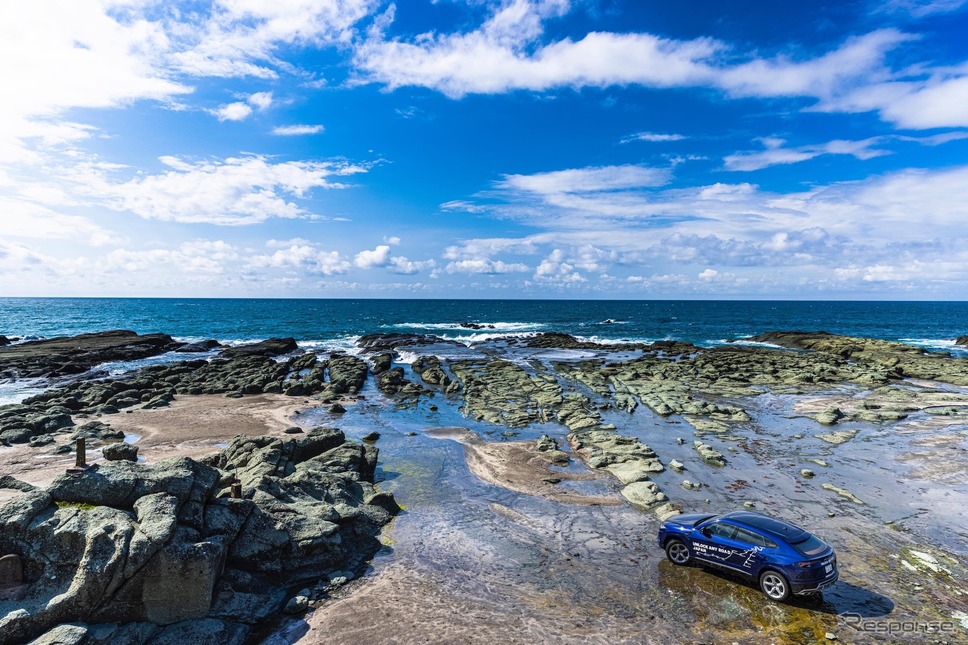 「UNLOCK ANY ROAD JAPAN」(青森県:千畳敷海岸)《photo by Lamborghini》
