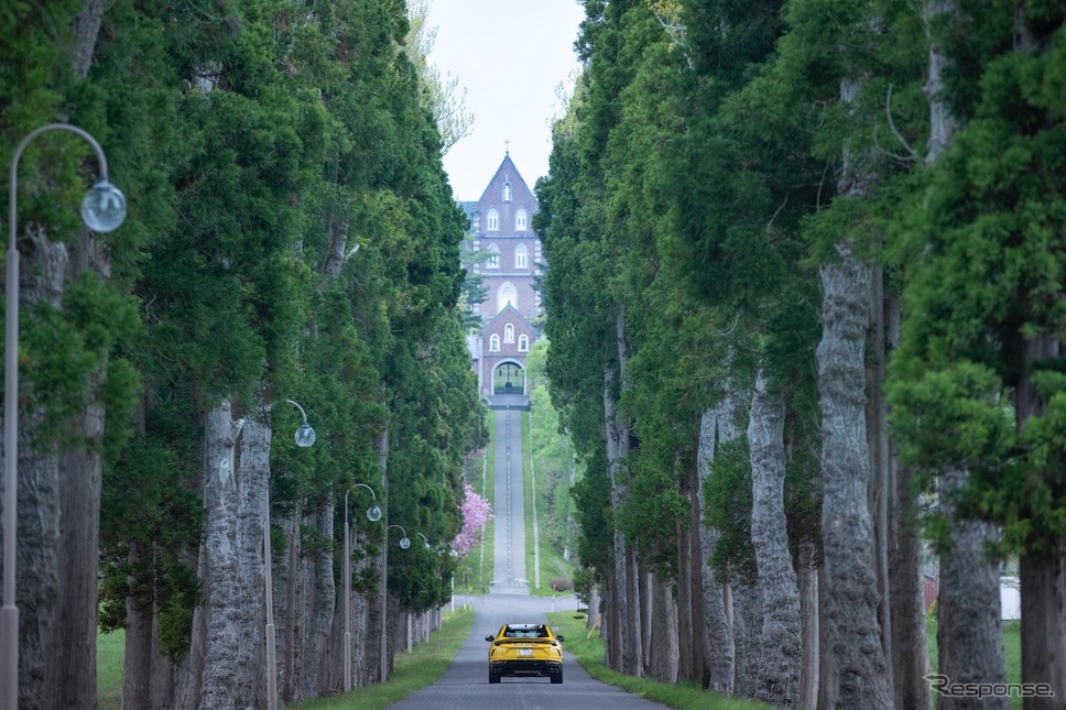 「UNLOCK ANY ROAD JAPAN」(北海道:トラピスト修道院)《photo by Lamborghini》