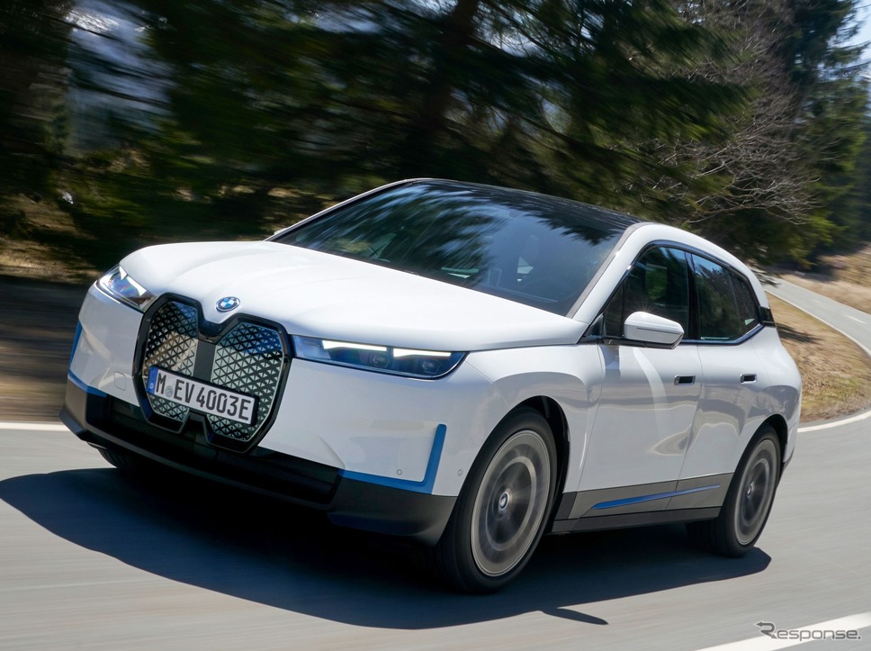 BMW iX の「xDrive40」《photo by BMW》