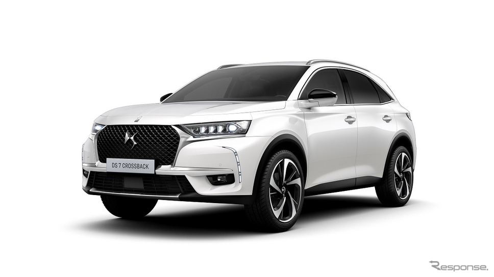 DS 7 クロスバック グランシック ブルーHDi アルザン《写真提供 グループPSAジャパン》