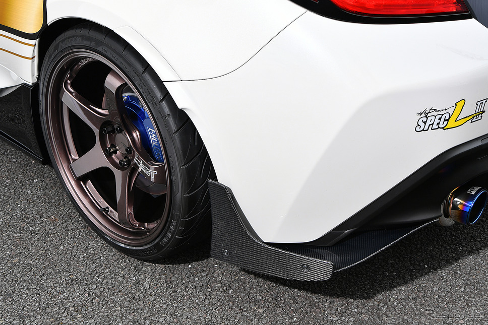 HKSのアフターパーツ、新型 86 コンセプトはファン投票2冠達成!…感じるパワー、魅せるエアロを意識《PHOTO:土屋勇人》