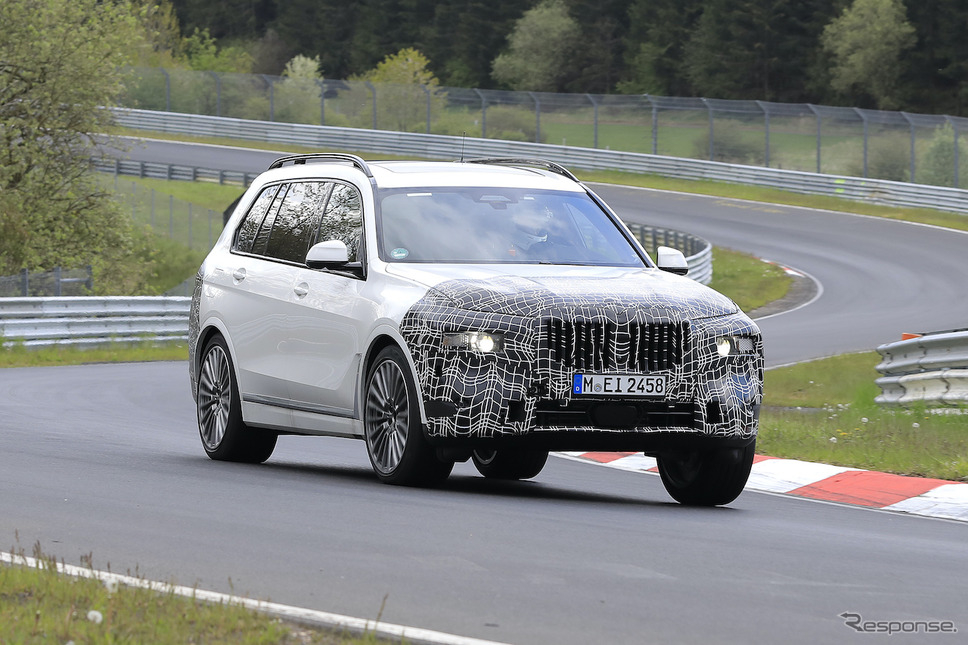 BMW X7 改良新型プロトタイプ（スクープ写真）《APOLLO NEWS SERVICE》