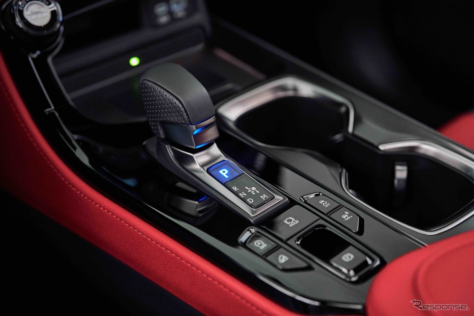レクサスNX新型:NX350 F SPORT《photo by Lexus》