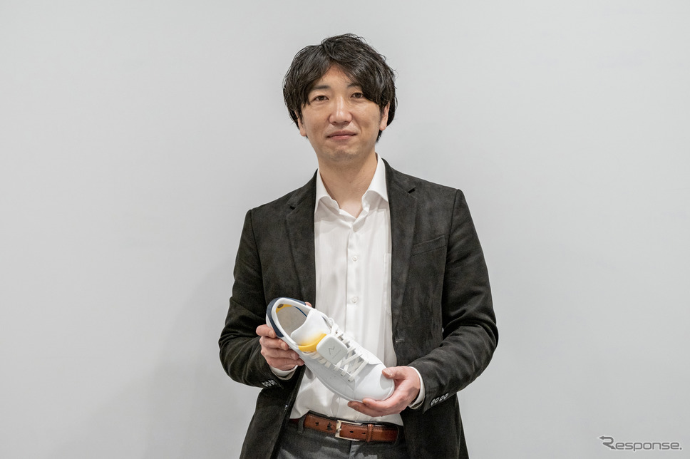 株式会社Ashirase代表取締役 千野 歩と「あしらせ」。《写真提供 本田技研工業株式会社》