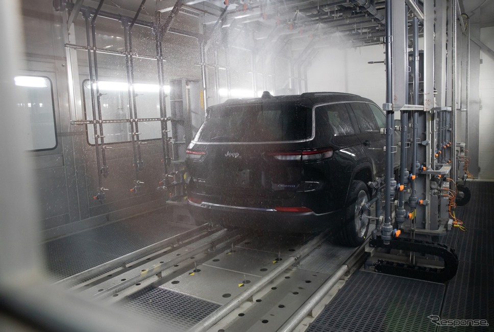 米国ミシガン州デトロイトの新工場で生産を開始したジープ・グランドチェロキー L 新型《photo by Jeep》