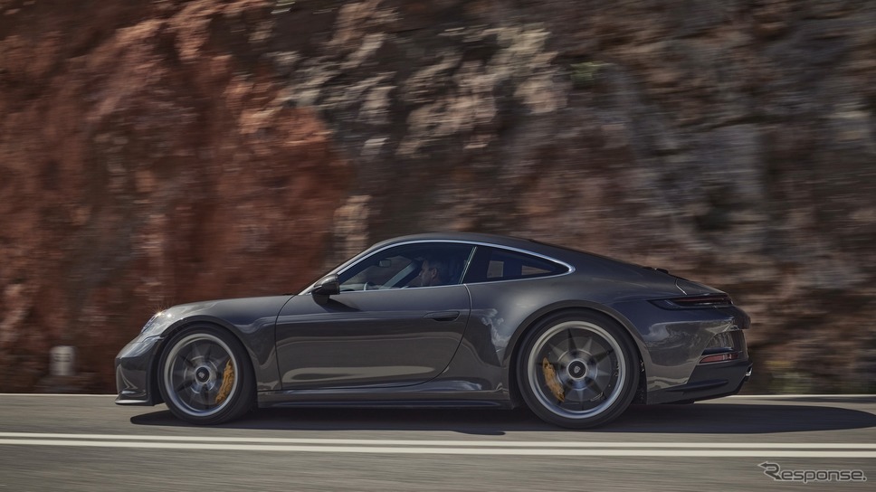 ポルシェ 911 GT3 新型の「ツーリングパッケージ」《photo by Porsche》