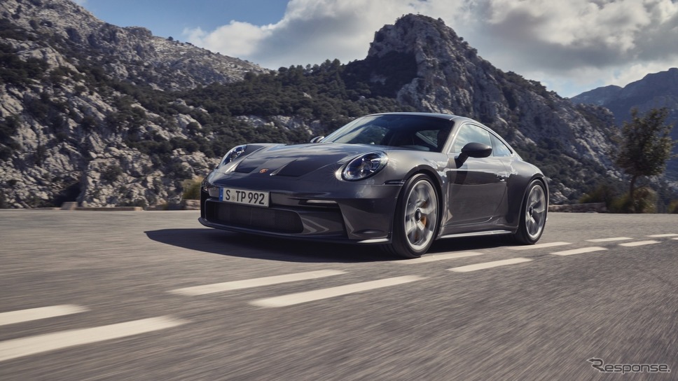 ポルシェ 911 GT3 新型の「ツーリングパッケージ」《photo by Porsche》