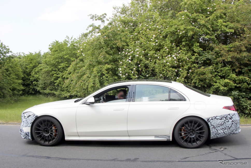 メルセデスAMG S63e/73e 開発車両(スクープ写真)《APOLLO NEWS SERVICE》