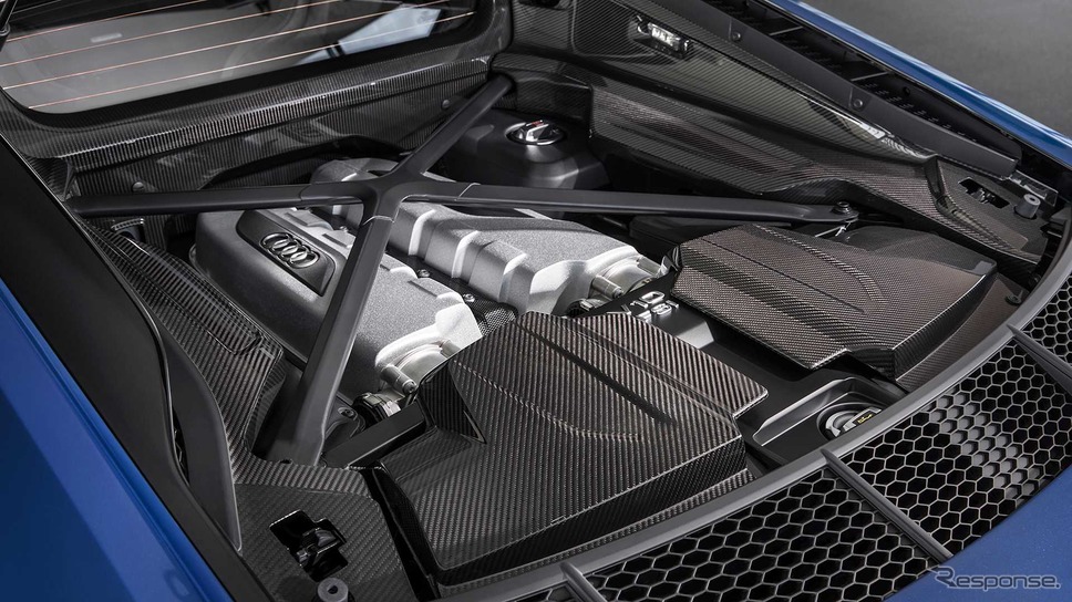 アウディ R8 の5.2リットルV型10気筒ガソリン自然吸気エンジン《photo by Audi》
