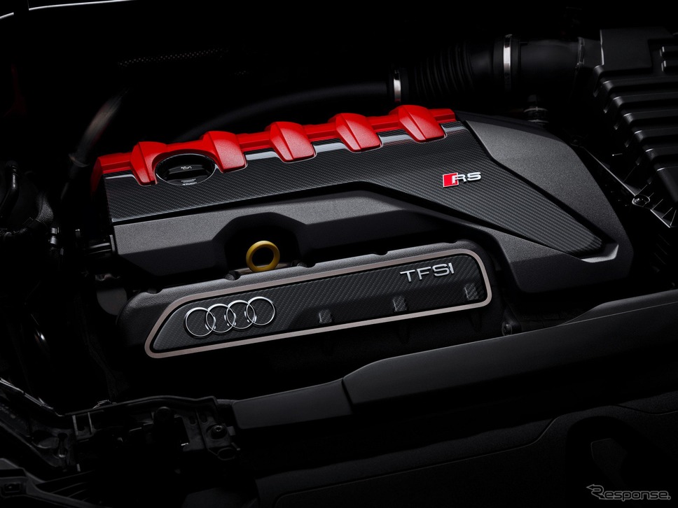 アウディ RS Q3 新型の2.5リットル直列5気筒ガソリンターボエンジン《photo by Audi》