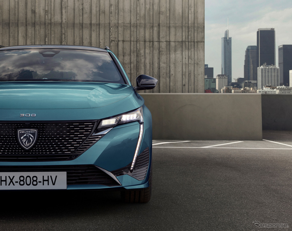 プジョー308SW新型のPHV《photo by Peugeot》