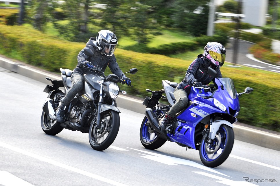 スズキ ジクサー250(左)とヤマハ YZF-R25 (右)《写真撮影 雪岡直樹》